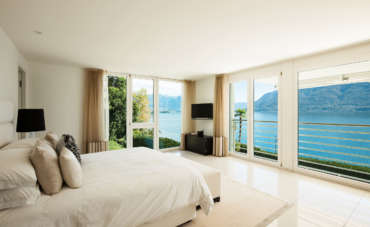 Blackout Curtains: Benefits and Uses